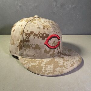 New Era 59FIFTY Cincinnati Reds Armed Forces Day Digital Camo Fitted Hat 7 1/8